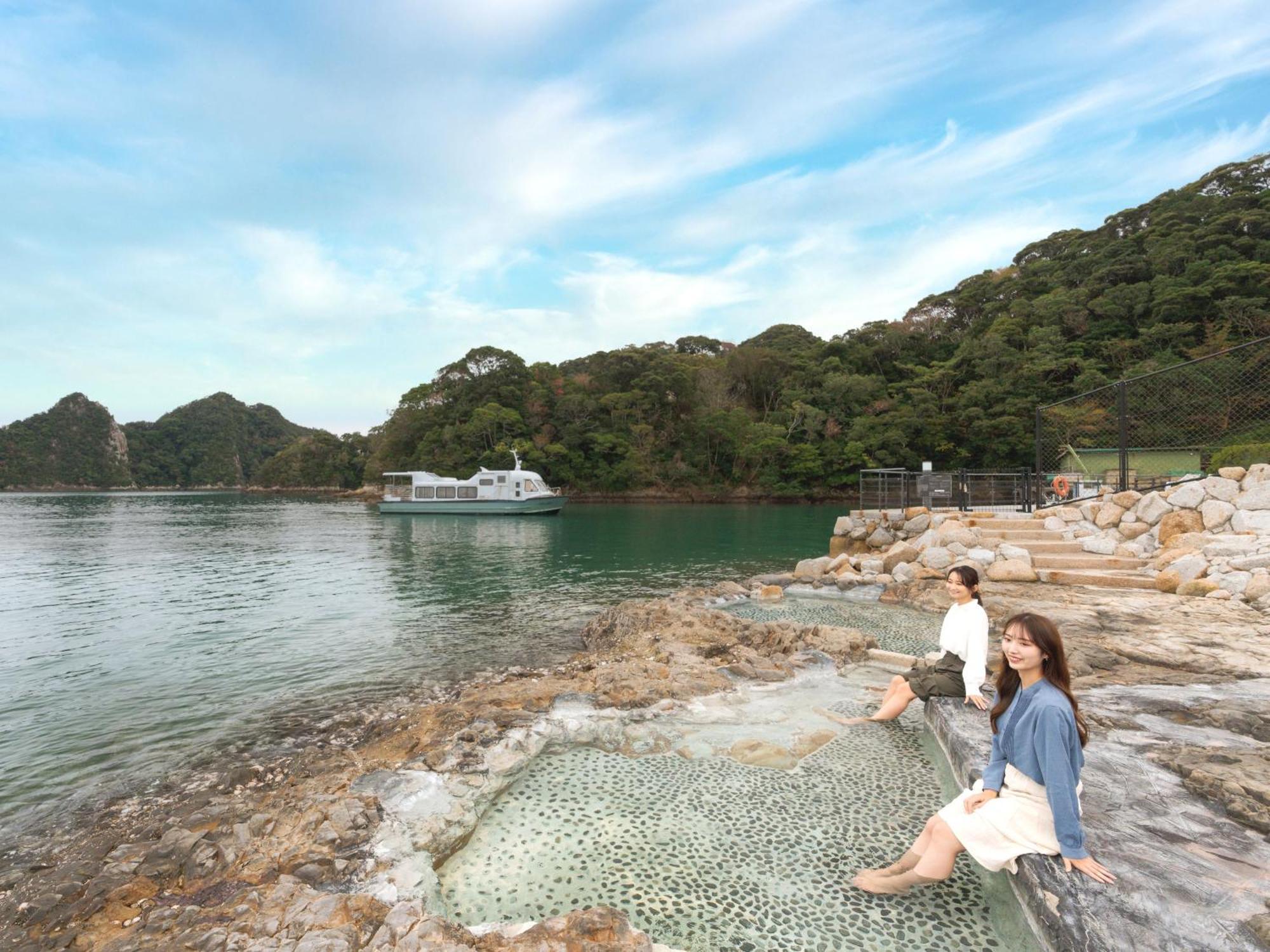 Kumano-Bettei Nakanoshima Натикацуура Экстерьер фото